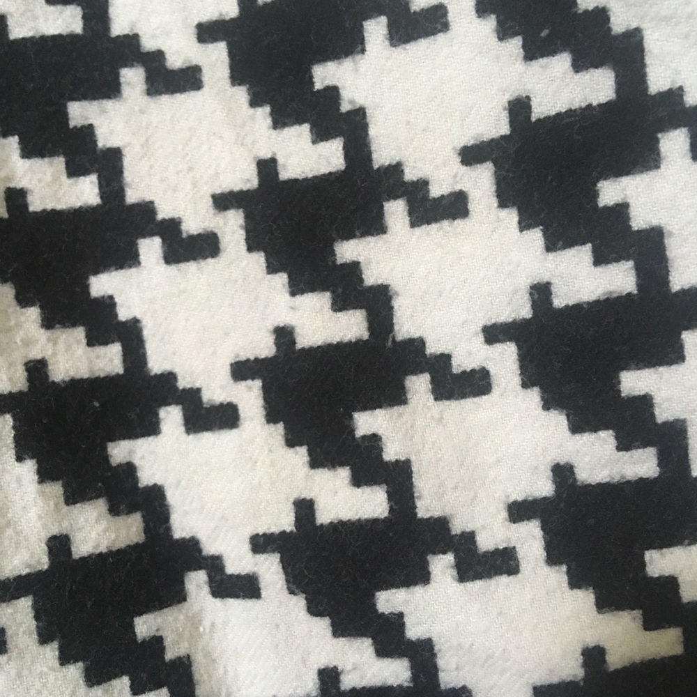 Bdg British Houndstooth Button Down - image 4